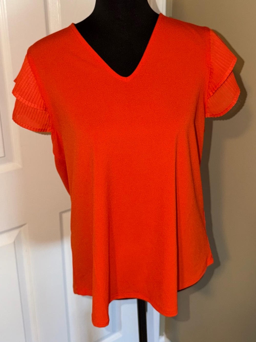 Adrianna Papell V-Neck Short Sleeve Top in Bright Orange